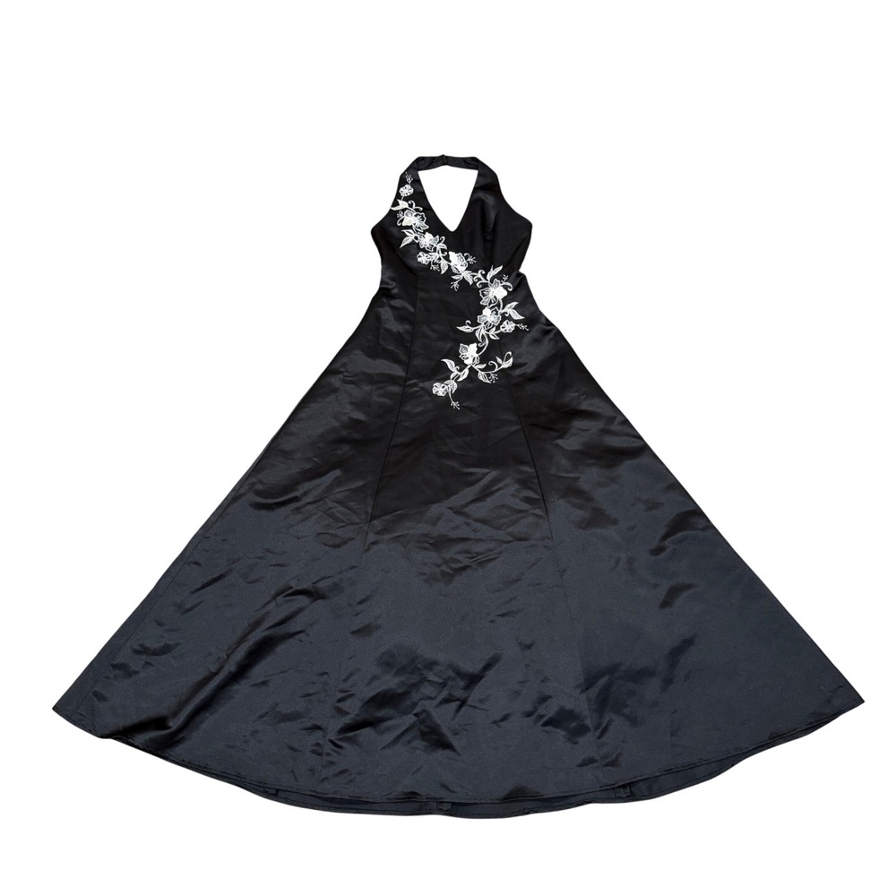 Delaru Boutique Black Satin Halter Gown White Floral Embroidery Prom Dress 5/6‎